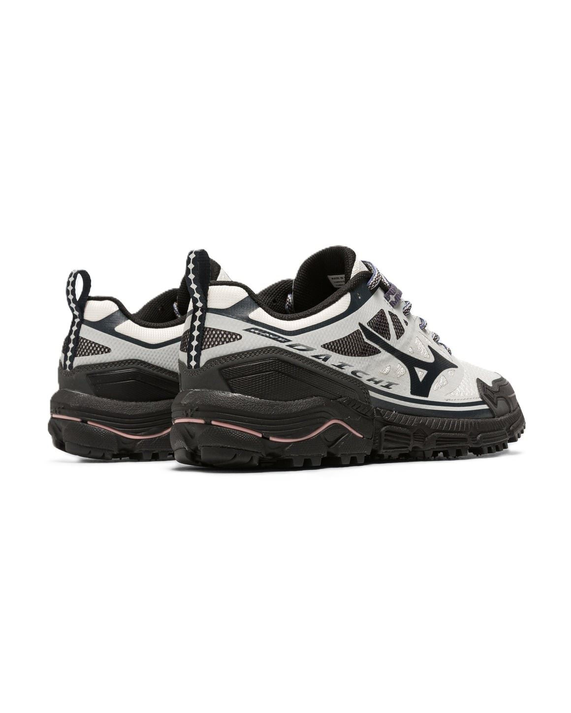 Mizuno Daichi LS Snow White/Carbon/Black Trainers