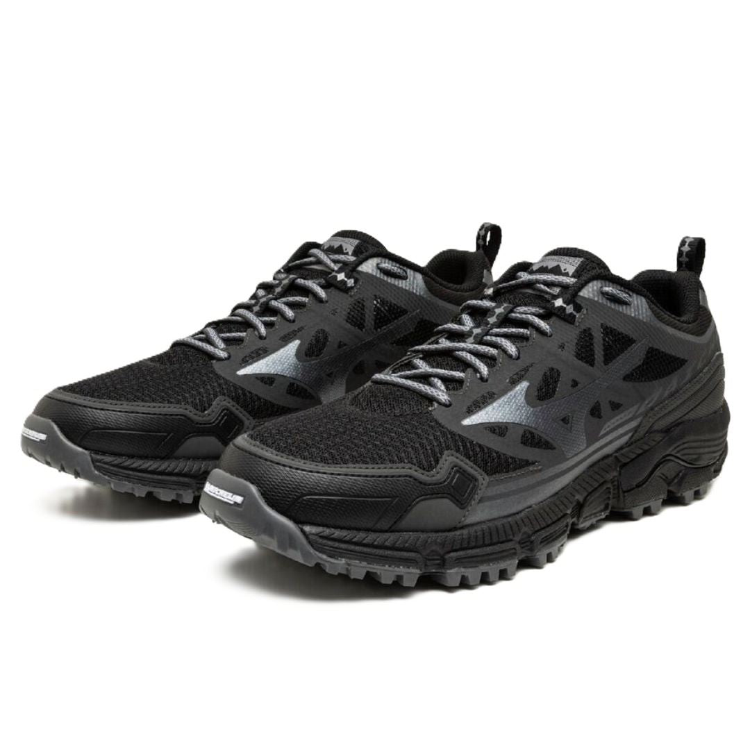 Mizuno Daichi LS Black/Metallic Grey/Iron Gate Trainers