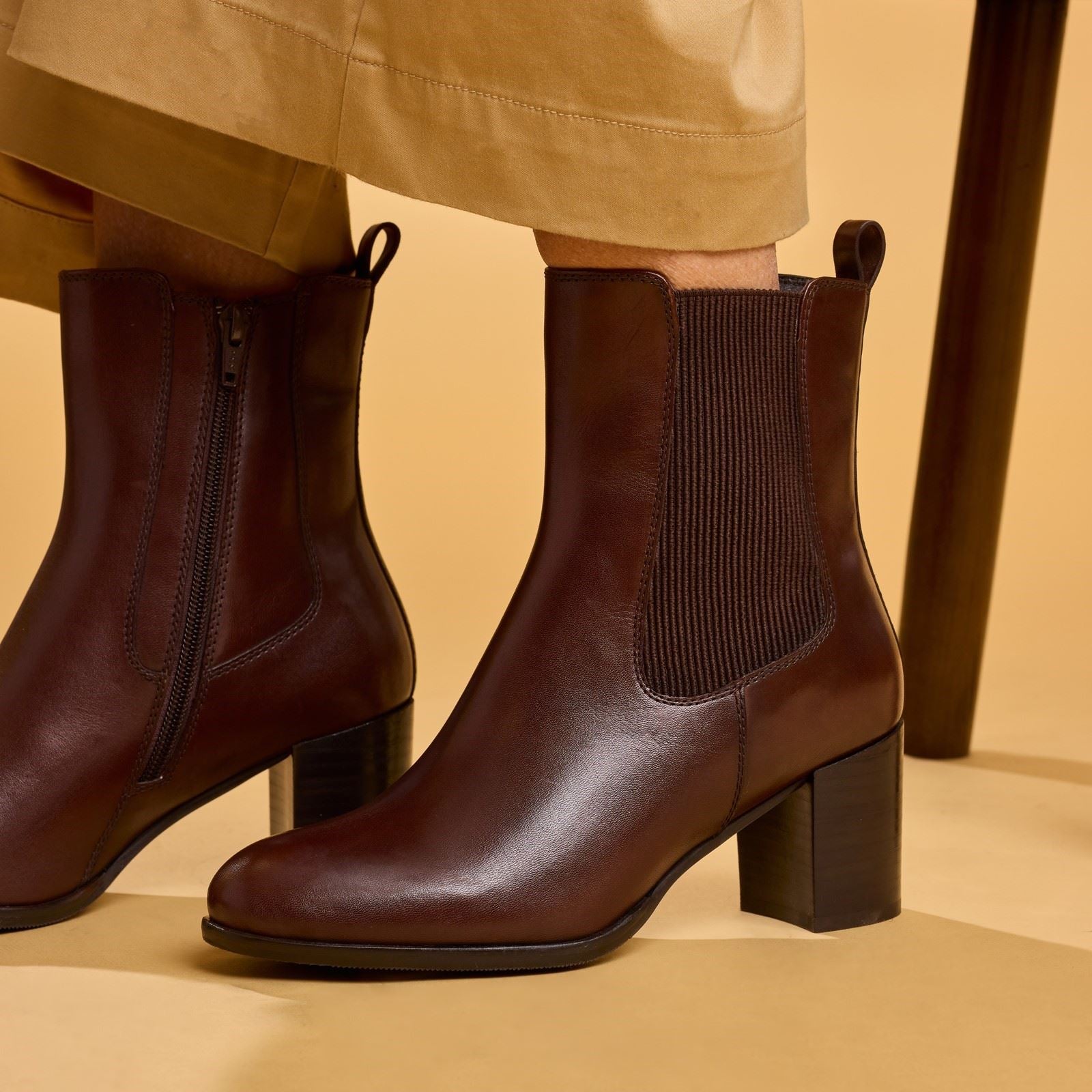 Hush Puppies Camellia Heeled Leather Women's BROWN Heeled Ankle Boots