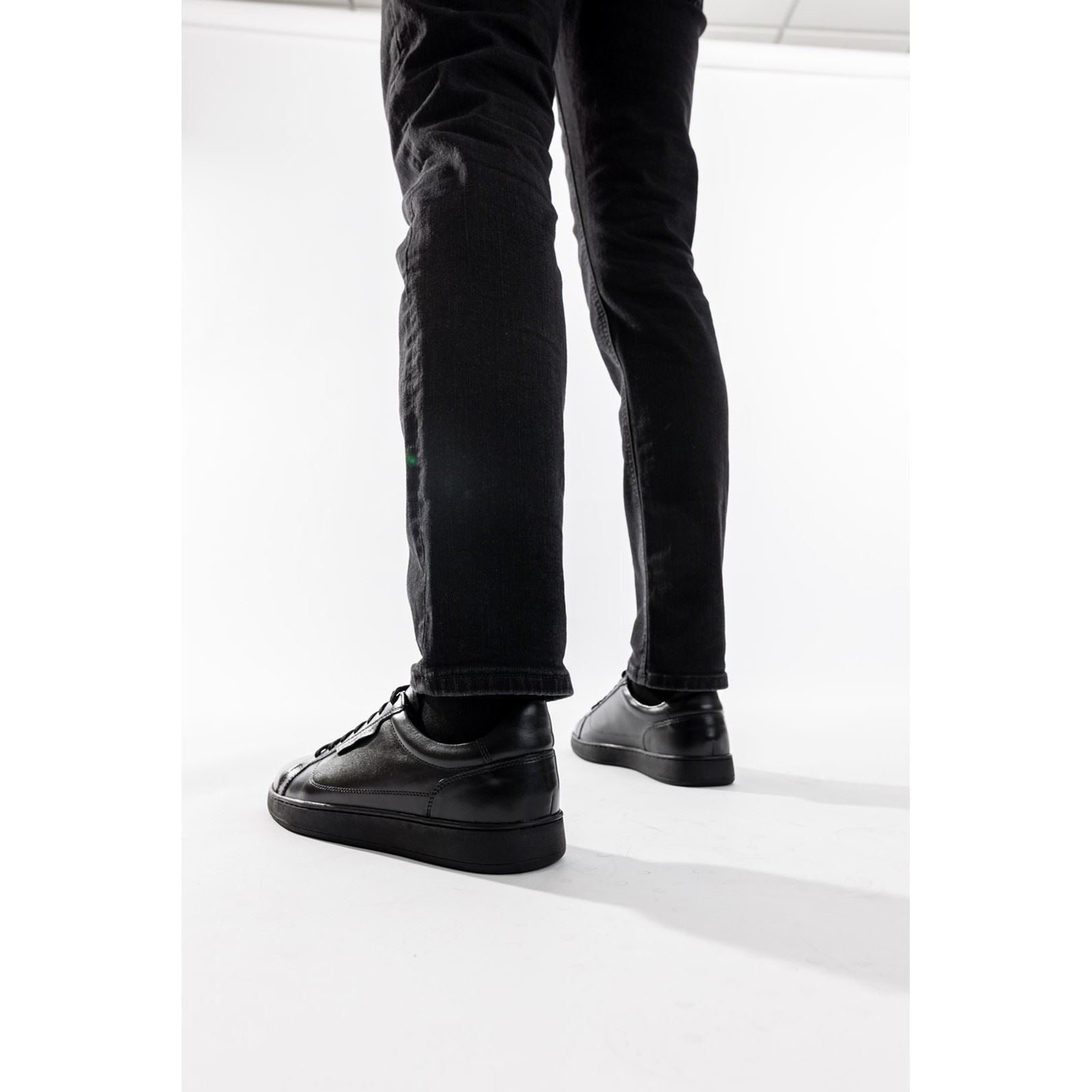 Base London Zammo Leather Men's Black Lace-Up Shoes