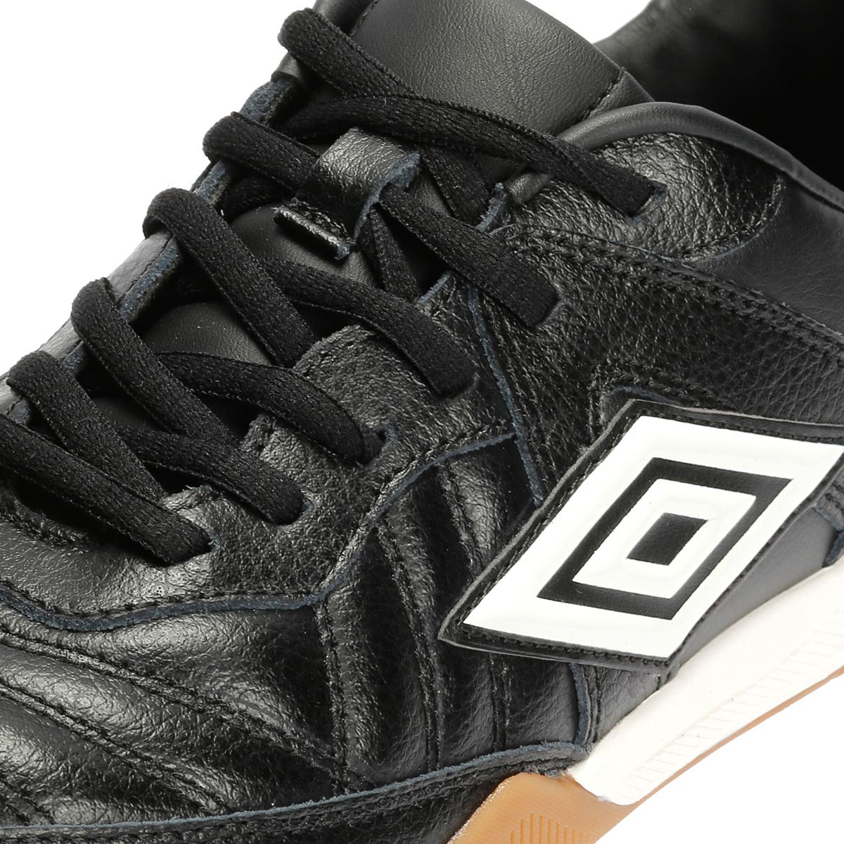 Umbro Speciali TR Leather Black/White Trainers
