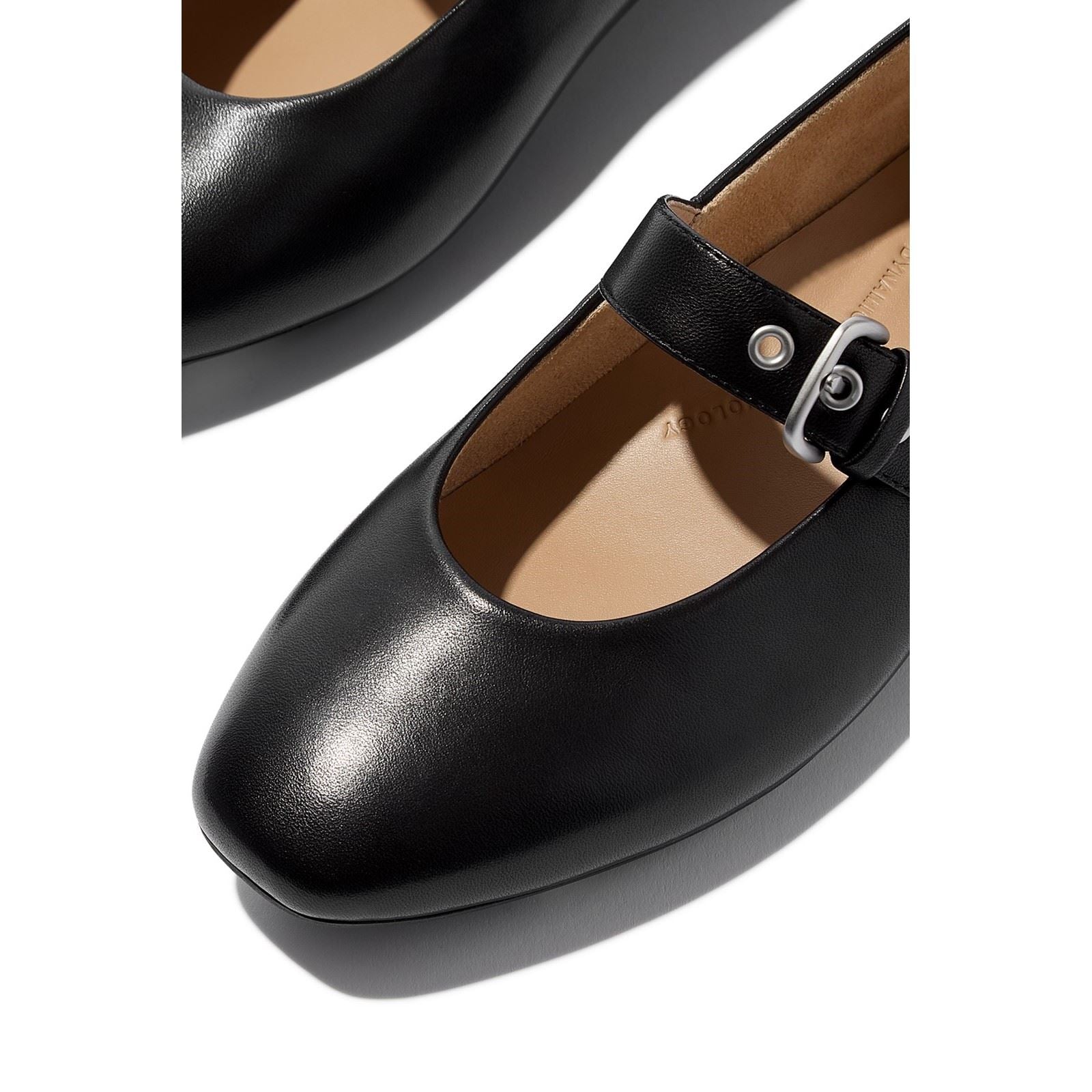 Fitflop Delicato Leather Women's All Black Narrow Fit Shoes