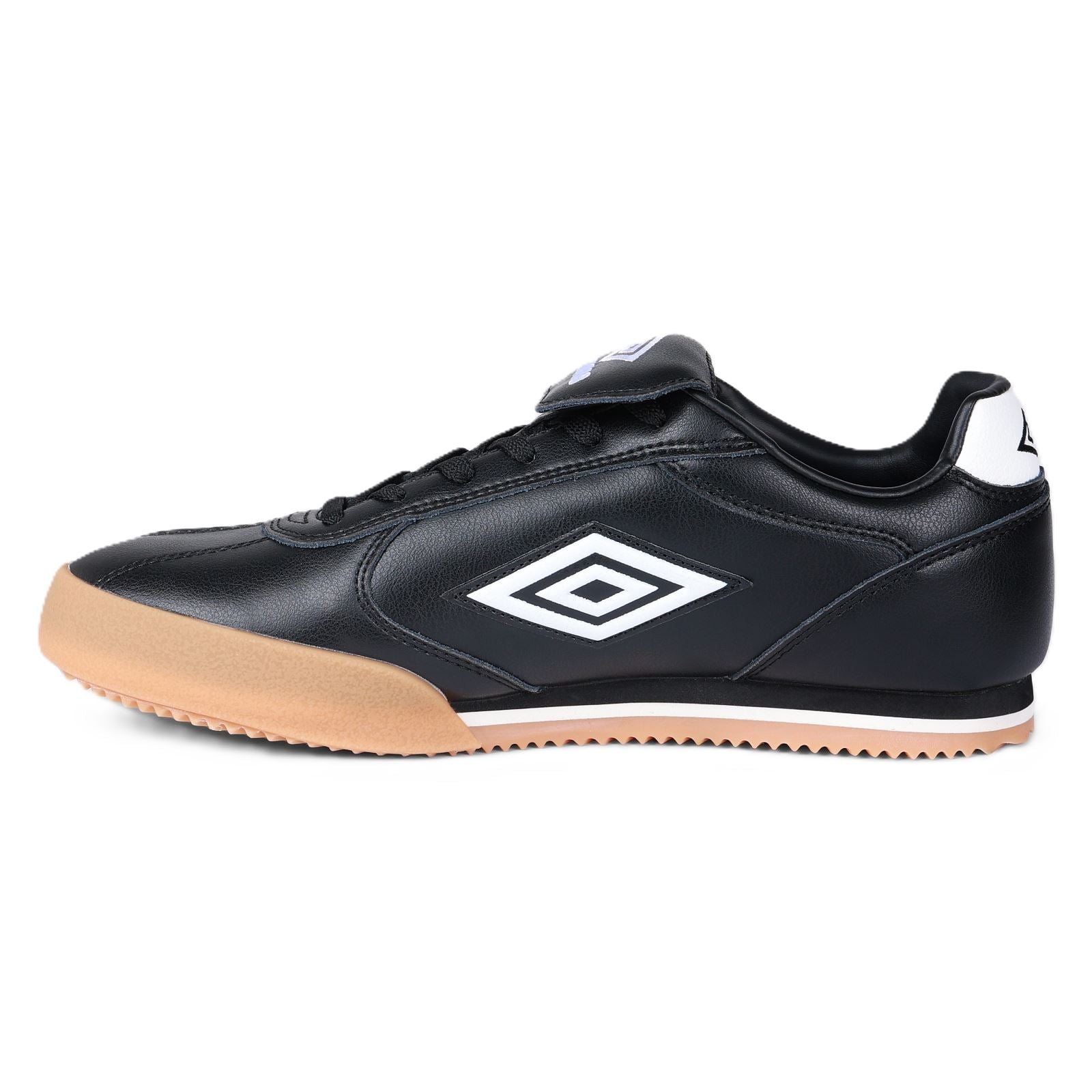 Umbro 5V5 Leather Black/Antique White Trainers