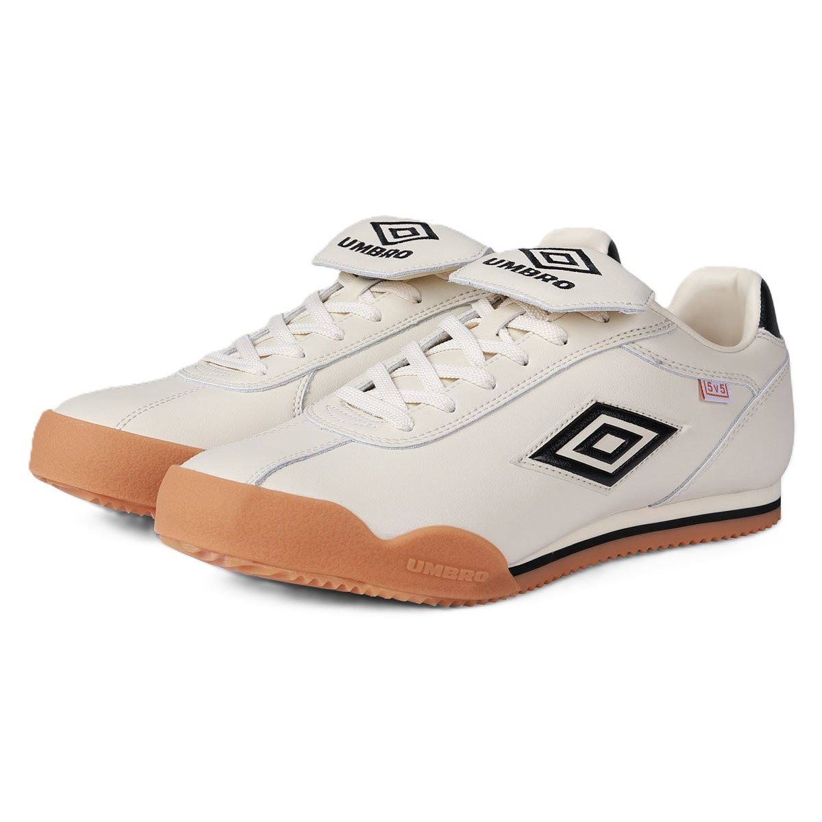 Umbro 5V5 Leather Antique White/Black Trainers