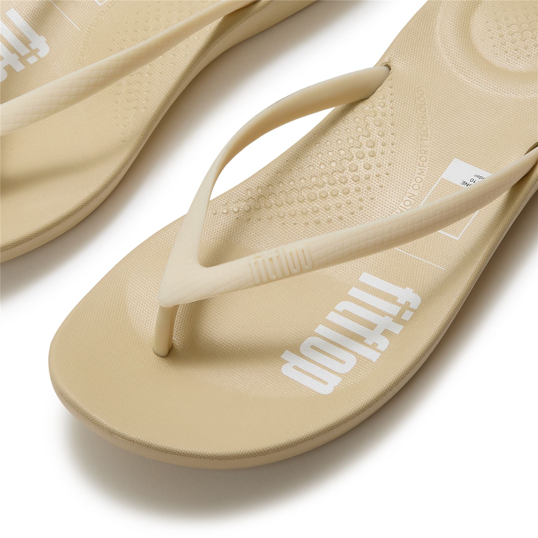 FitFlop X Pantone Iqushion Women's Boulder Flip Flops