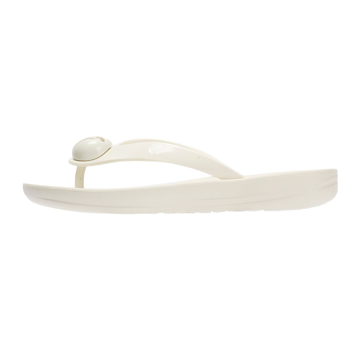 FitFlop Iqushion Glossy Button Women's Cream Flip Flops