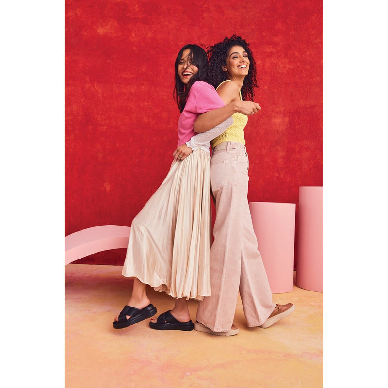 Hush Puppies Uplift Leather Women's Black Sandals