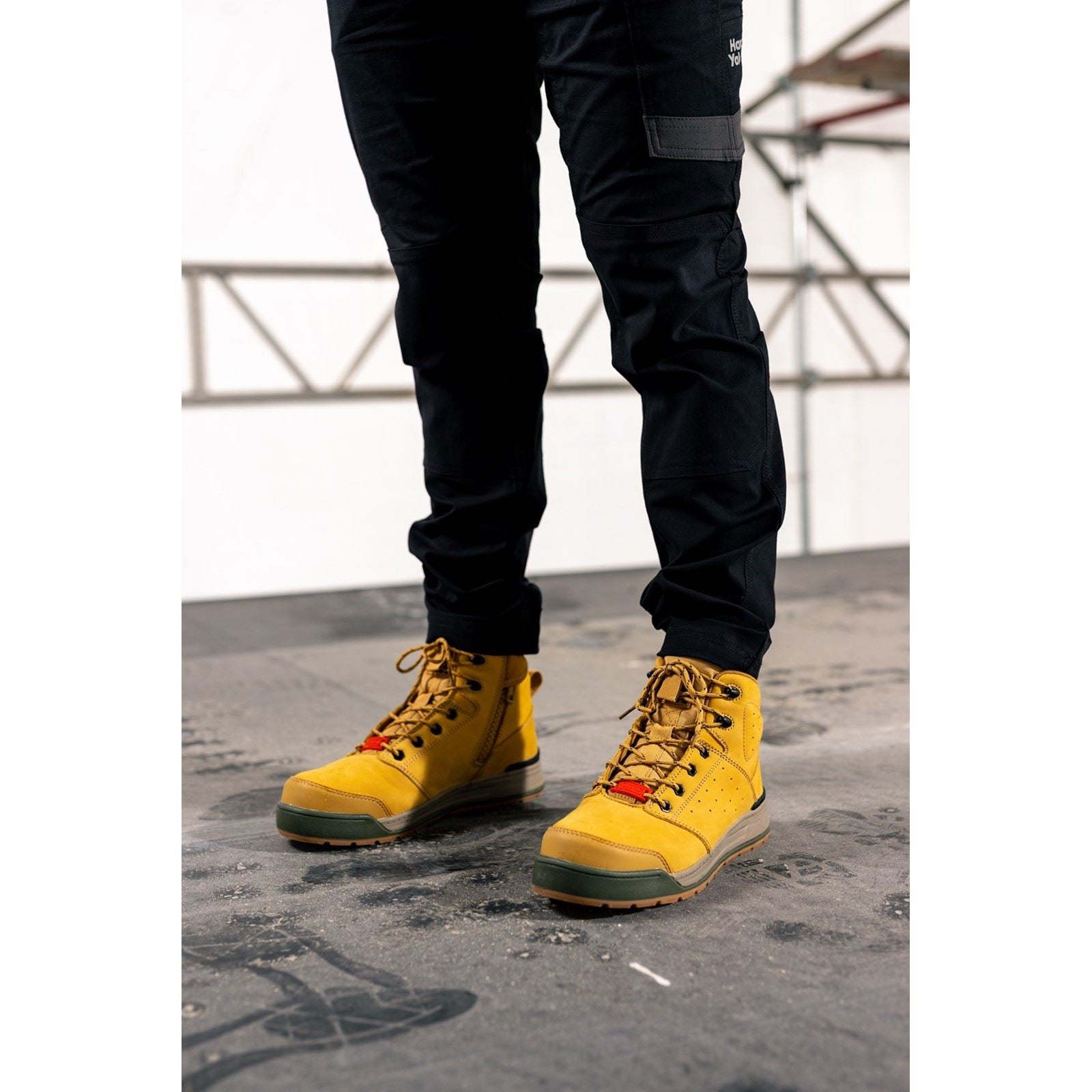 Hard Yakka 3056 Lace Zip Leather Wheat Safety Boots