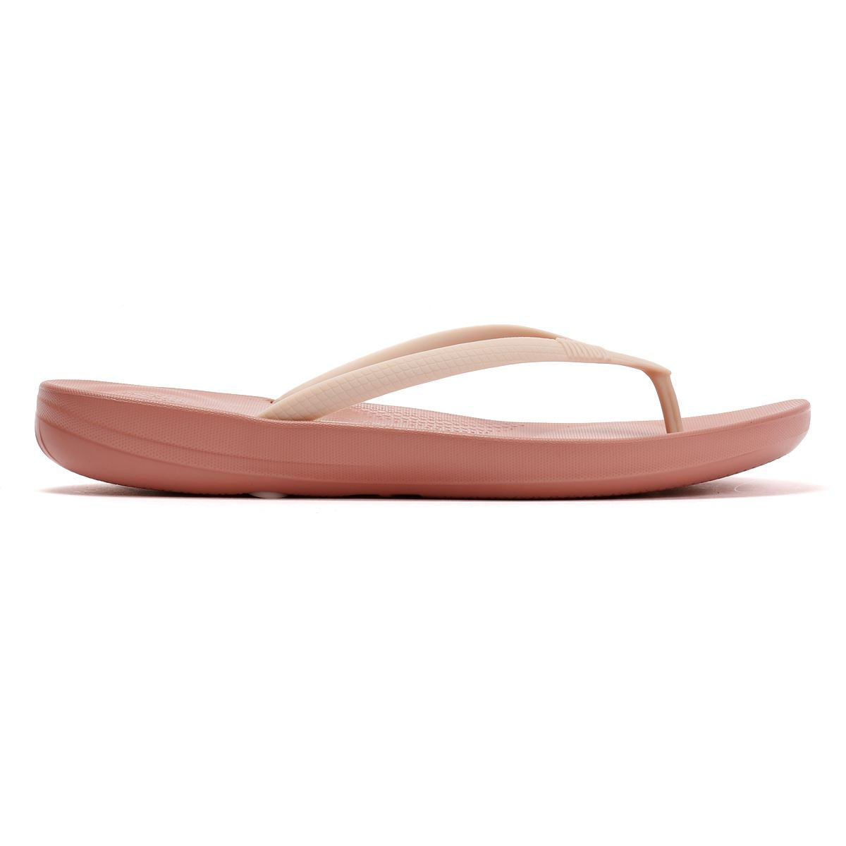 FitFlop IQUSHION X PANTONE Flip-Flops