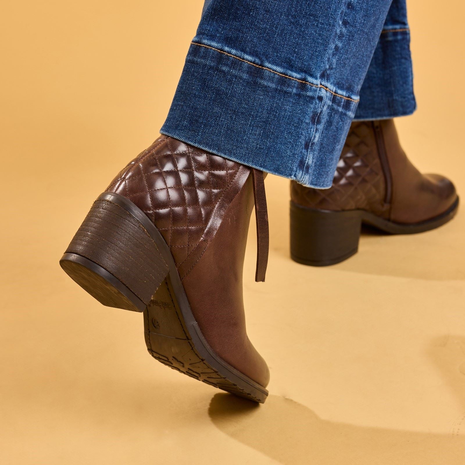 Hush Puppies Halia Leather Women's BROWN Boots