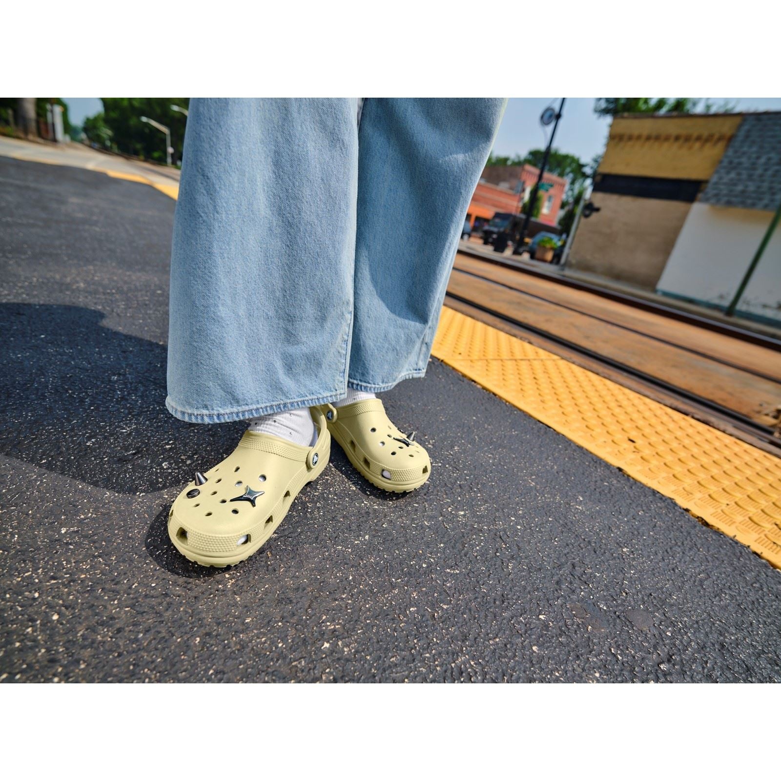 Crocs Classic EVA Women's Yellow Light Clogs