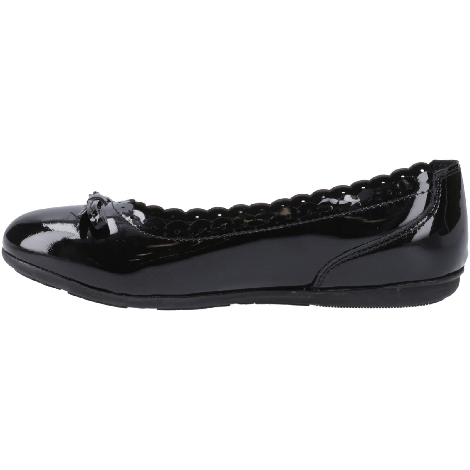 Hush Puppies Lillie Ballerina Patent Leather Youth Girl's Black Ballet Flats