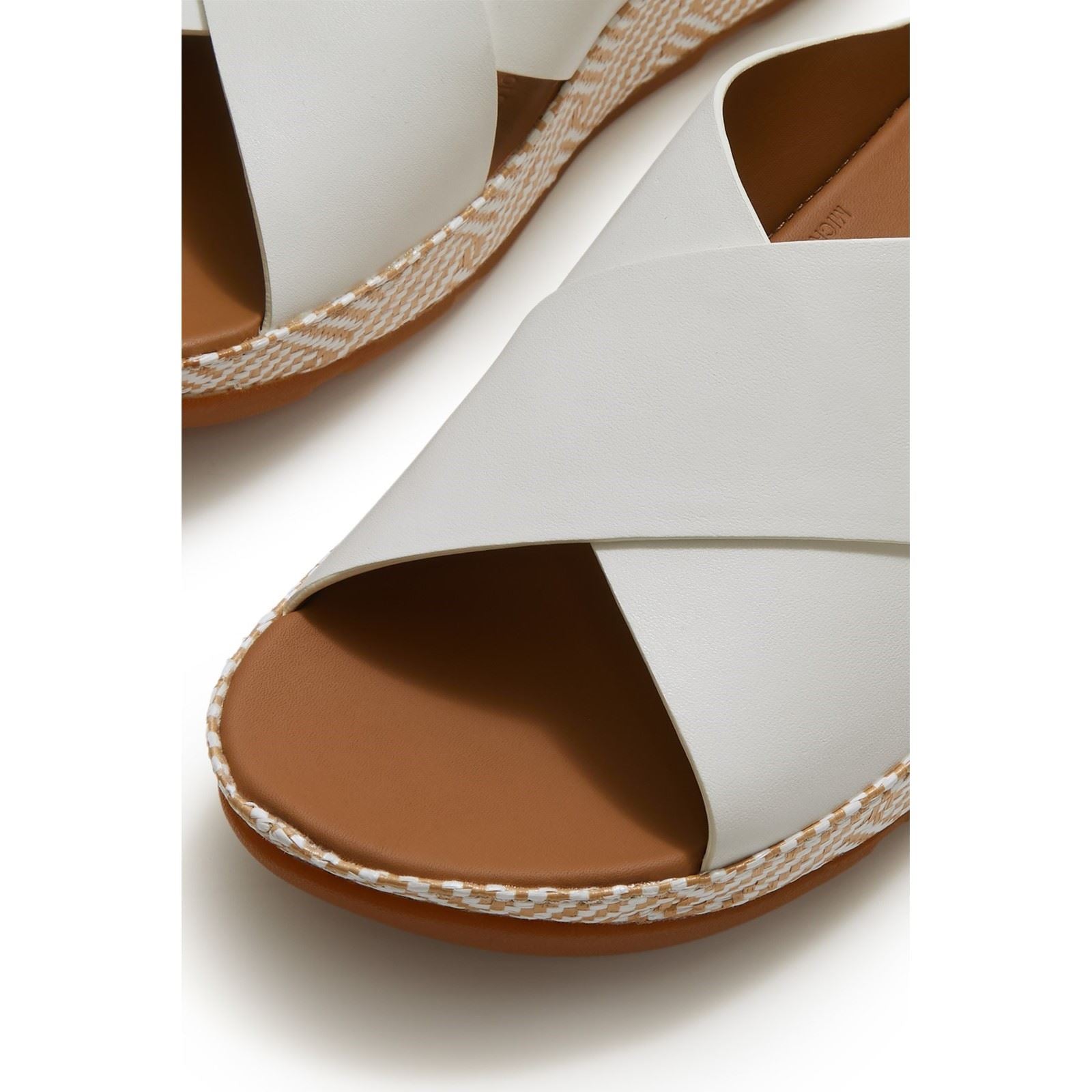 Fitflop Lulu Lux Graphic-Weave Leather Women's Urban White Sandals