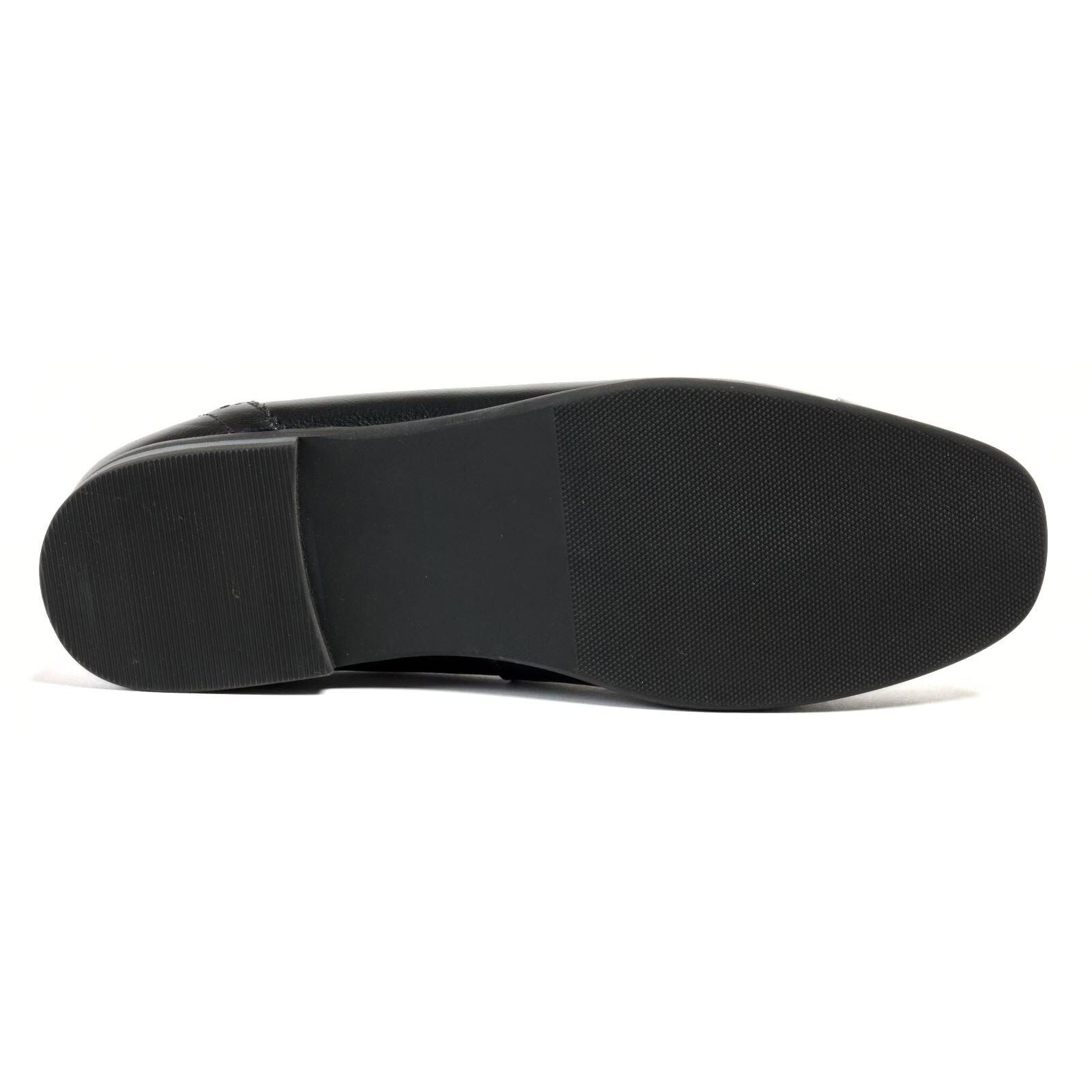 Pod Priya Leather Women's Black Flats