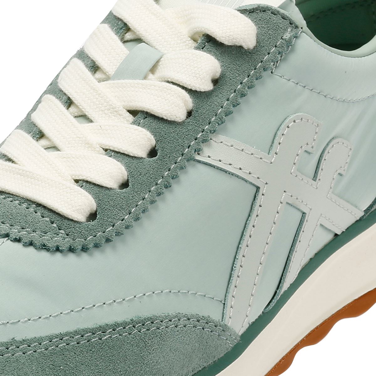 FitFlop RETRO-Q X PANTONE Suede Trainers