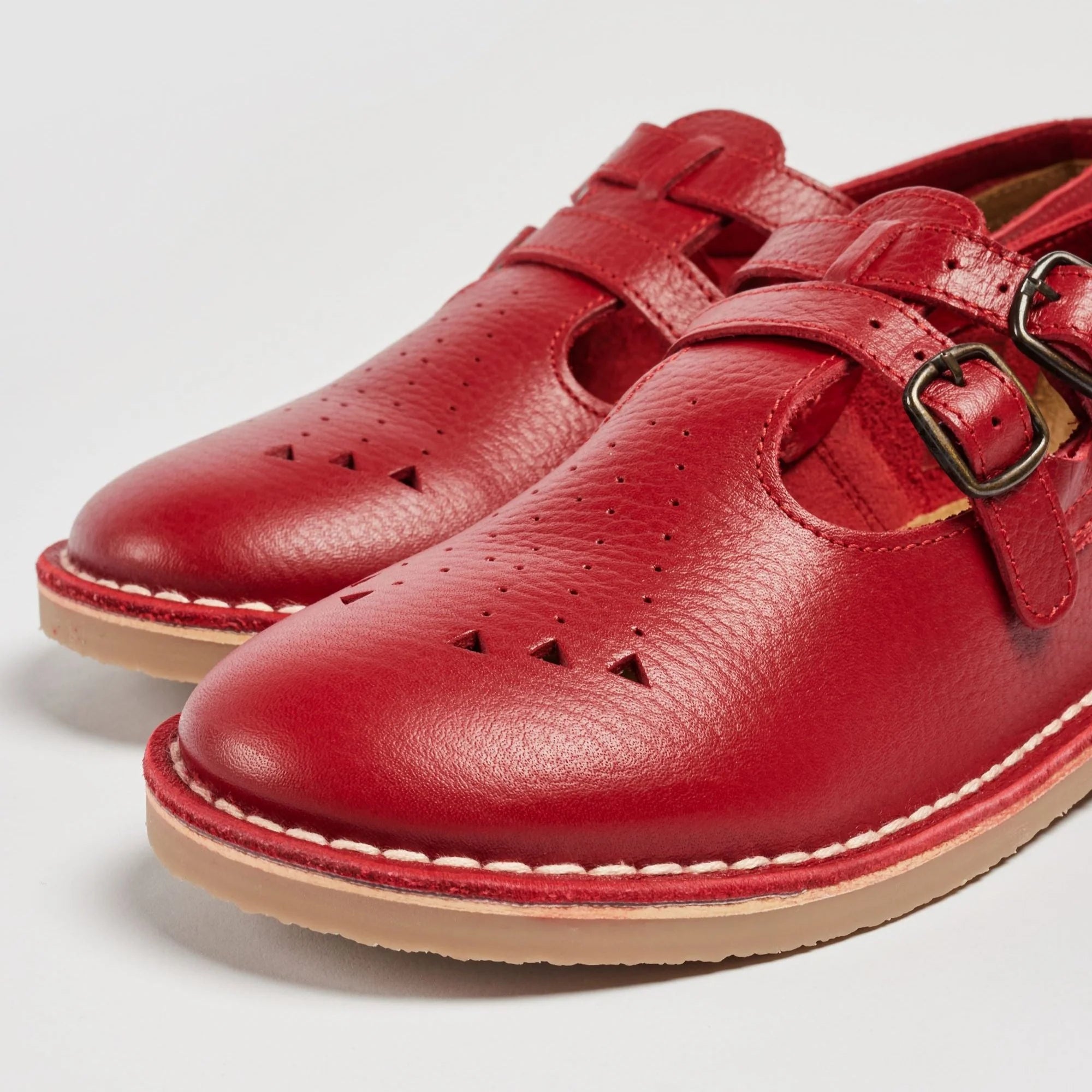 Pod Marley Leather Women's Red Shoes