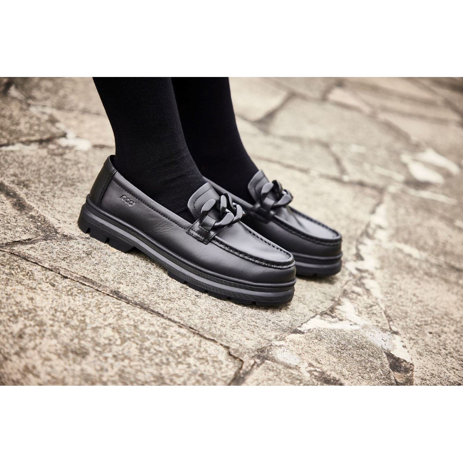 Pod Mina Leather Youth Girl's Black Loafers