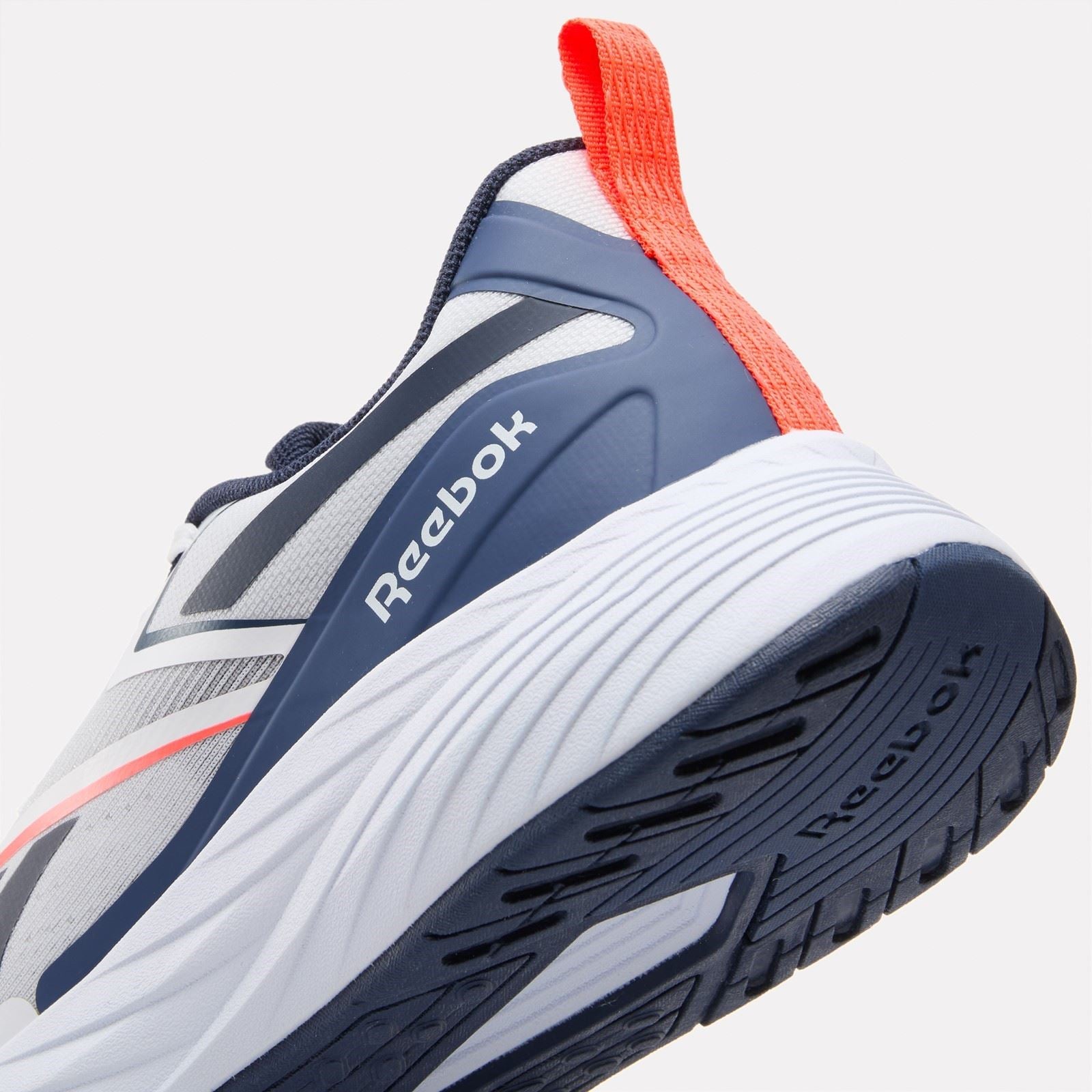 Reebok Verse Textile Men's White/Legacy Blue/Neon Cherry Trainers