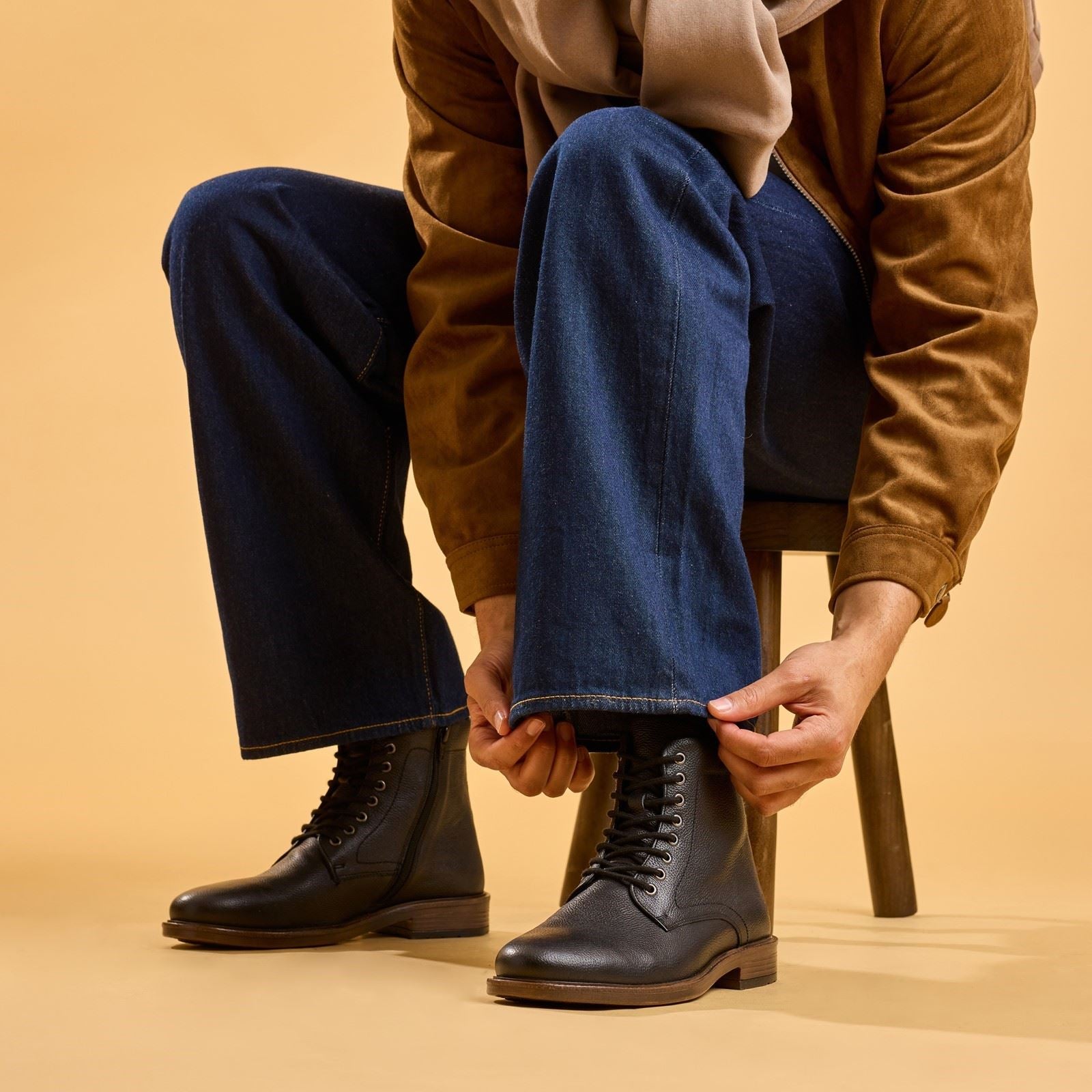 Hush Puppies Irwin Leather Men's BLACK Ankle Boots