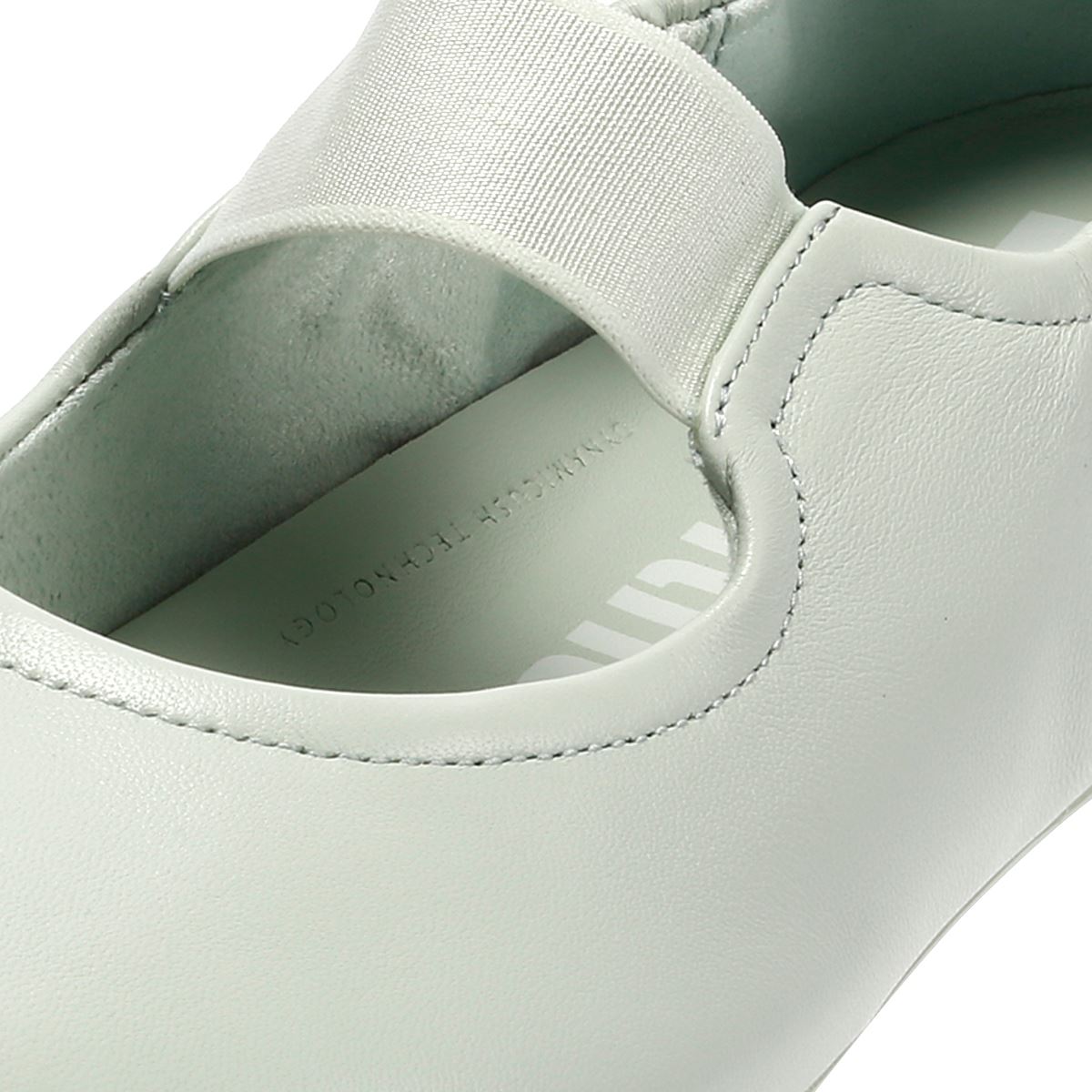 FitFlop DELICATO X PANTONE Poise Leather Mary-Janes